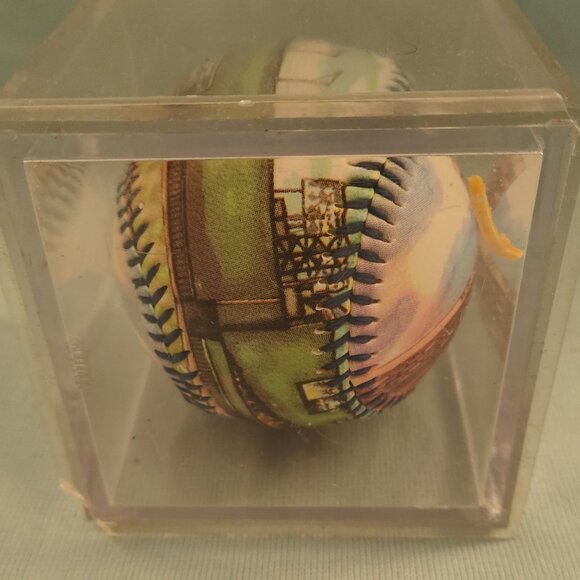 Old Fenway Park Art Baseball w Display Case Incredible Retired Design - Picture 4 of 4